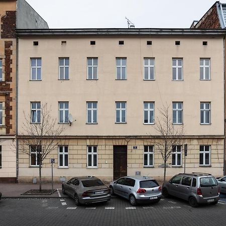 Bosacka Apartments X 1' Main Train & Bus Station - By Upstairs Красков Екстериор снимка